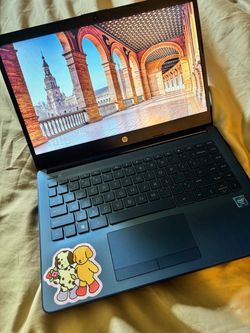 HP LAPTOP 14