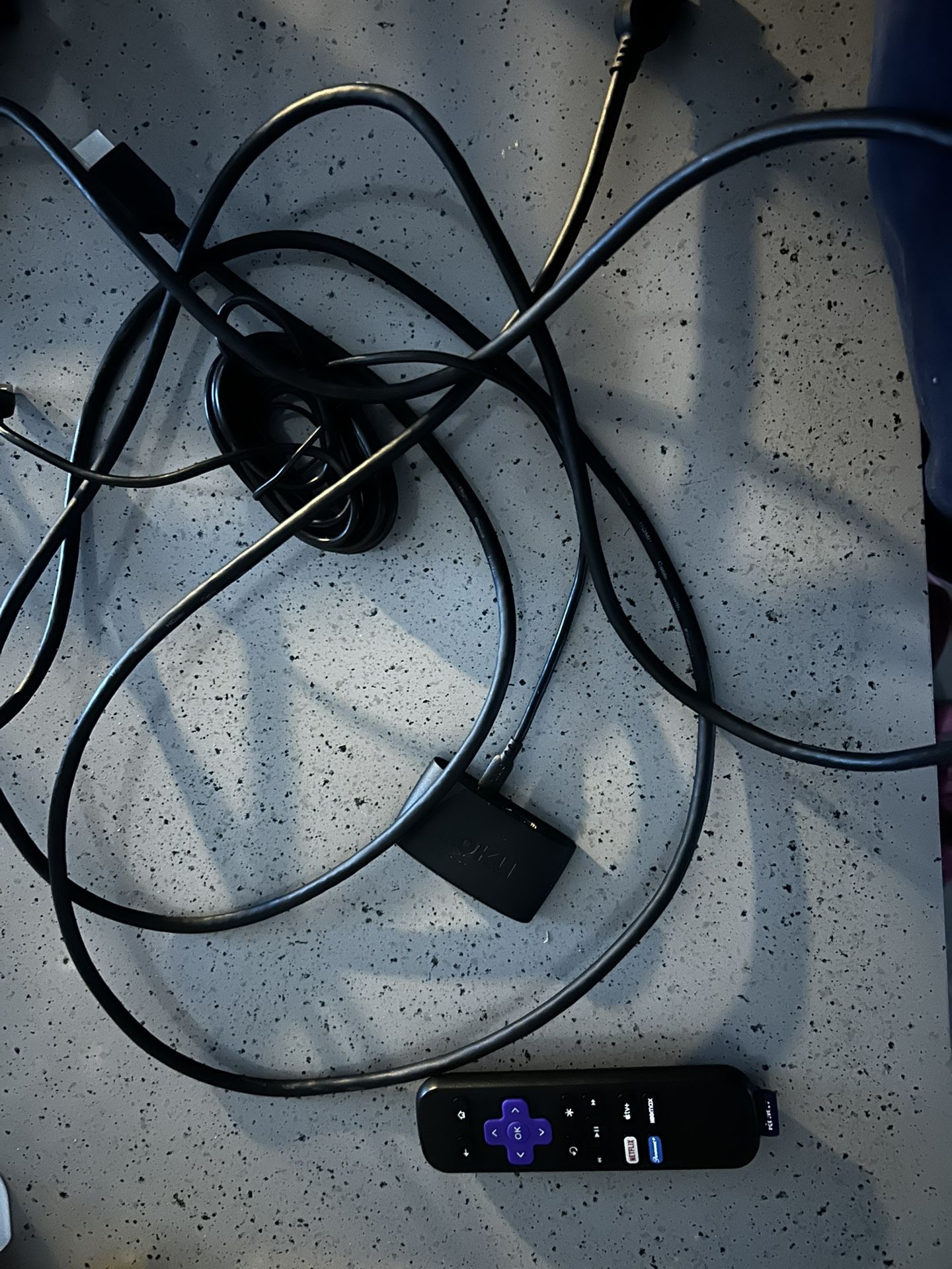 Roku Streaming Device With HDMI Cord