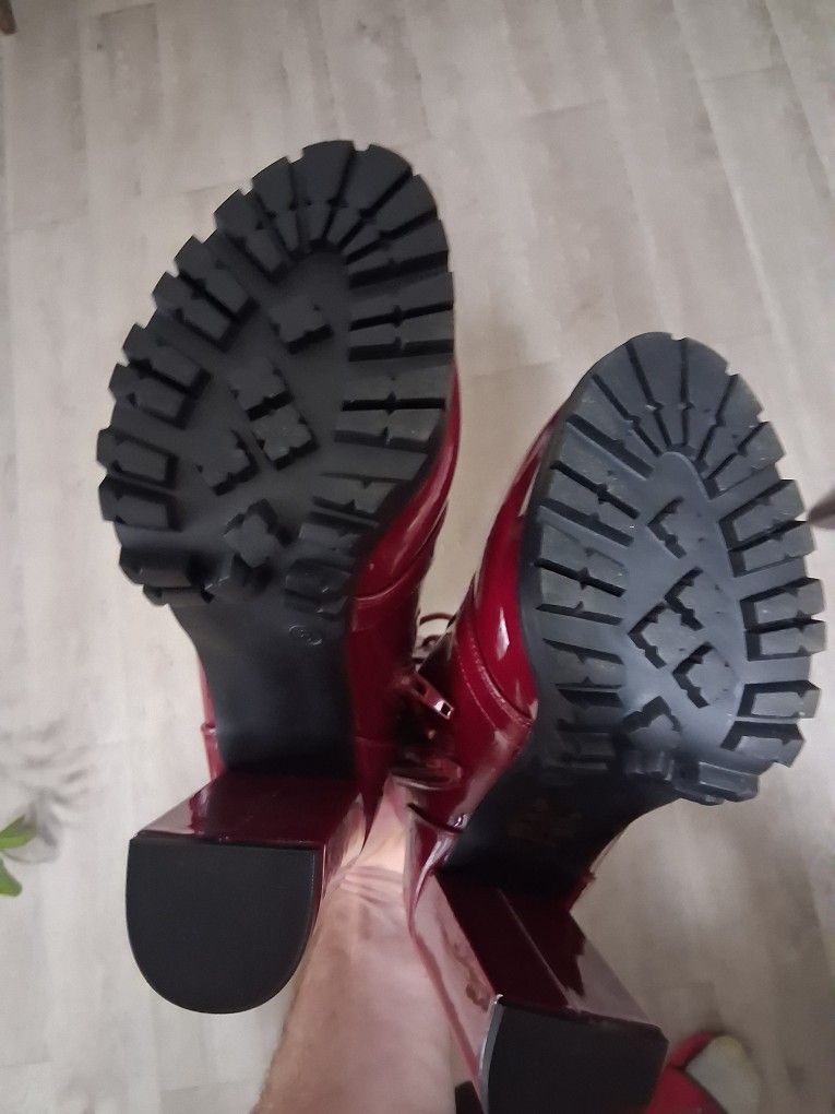 Women's Boots