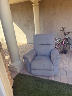 Rocking chair recliner