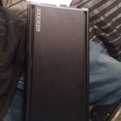 Kicker CXA1800