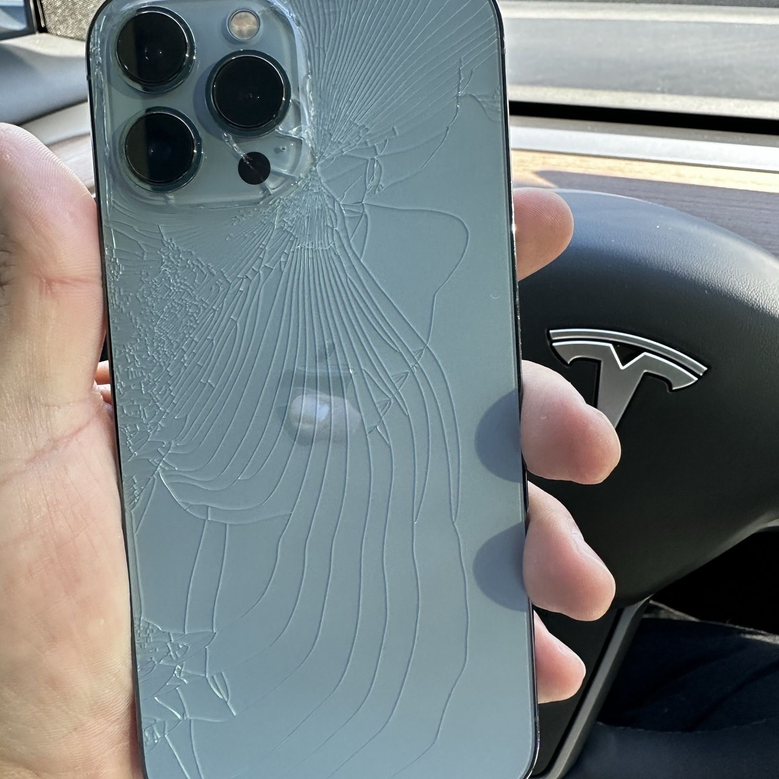 iPhone 13 cracked back trade in : r/tmobile