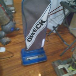 Oreck Commercial XL