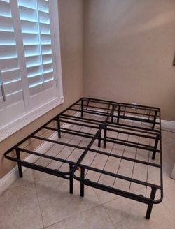 QUEEN SIZE METAL BED FRAME FOLDABLE ( NEW IN BOX) (VERY STURDY)