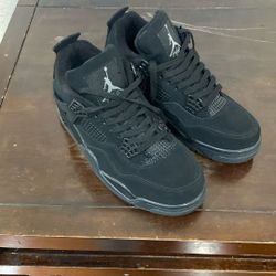 Air Jordan 4 Retro Black Cats  (Size 9.5)