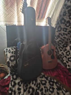Brand new 900$ with case