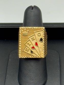 10k solid yellow gold King Poker Card game  ring size 8.5