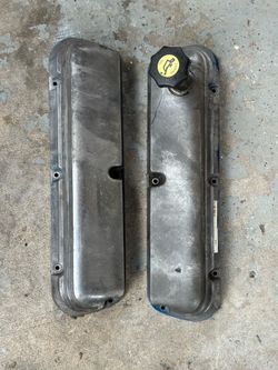 302 289 valve cover