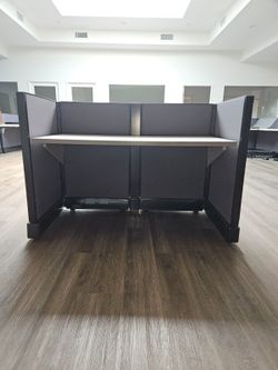 Call Center Desk 