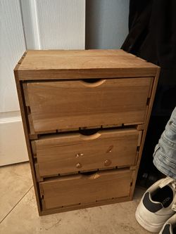 Wooden Drawer Organizer