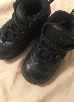 Kids shoes