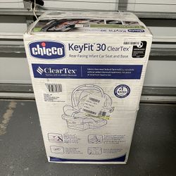 Chicco Infant Car Seat/Base