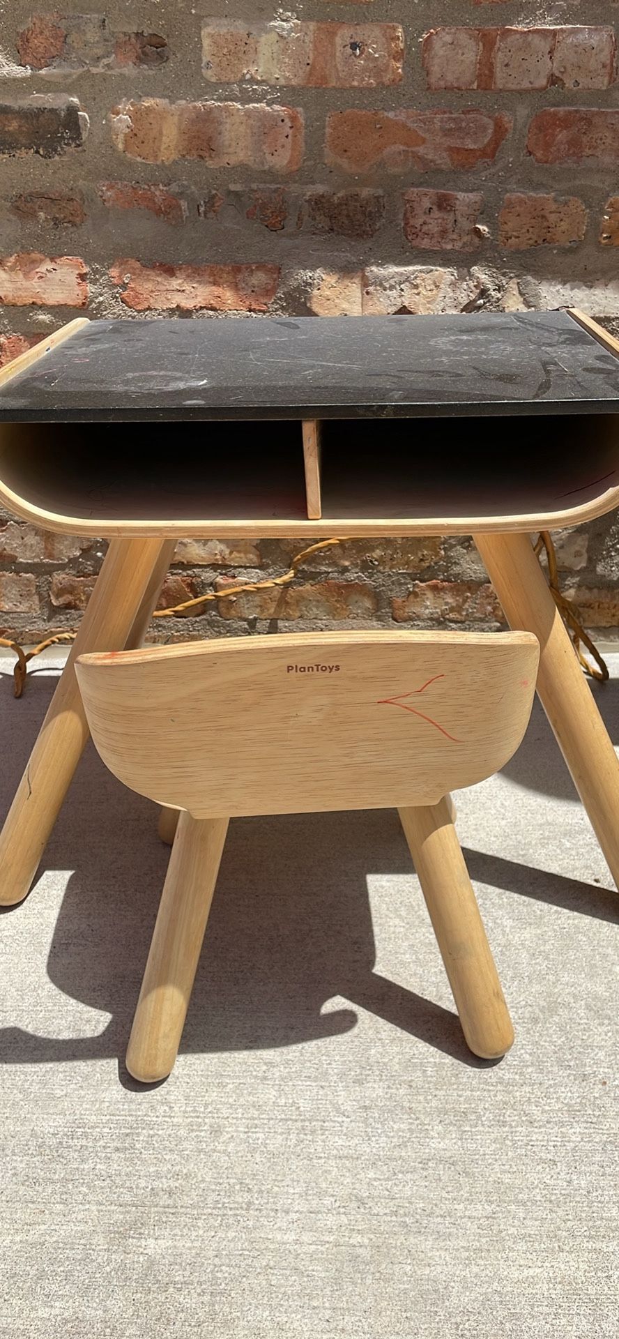 PlantToys Toddler desk