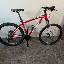 Giant Mountain Bike