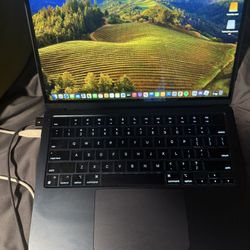 MACBOOK AIR M2