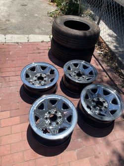 Gmc Chevy wheels 17 inch