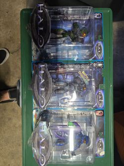 Joyride Halo figures