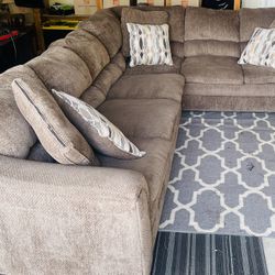 Sectional couches 