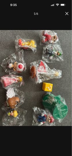 Mario Brothers toy figure bundle set