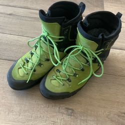 Salewa Hiking Boots Size 11 Men