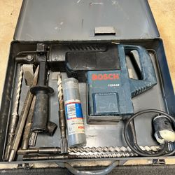 Bosch 11244E Spline Roto-hammer Drill/Chipping Hammer