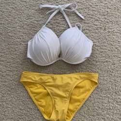 Women's swimsuit 