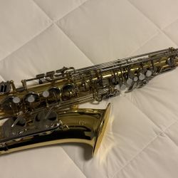 Yamaha Alto Saxophone YAS-23