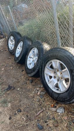 265 70 17 tires