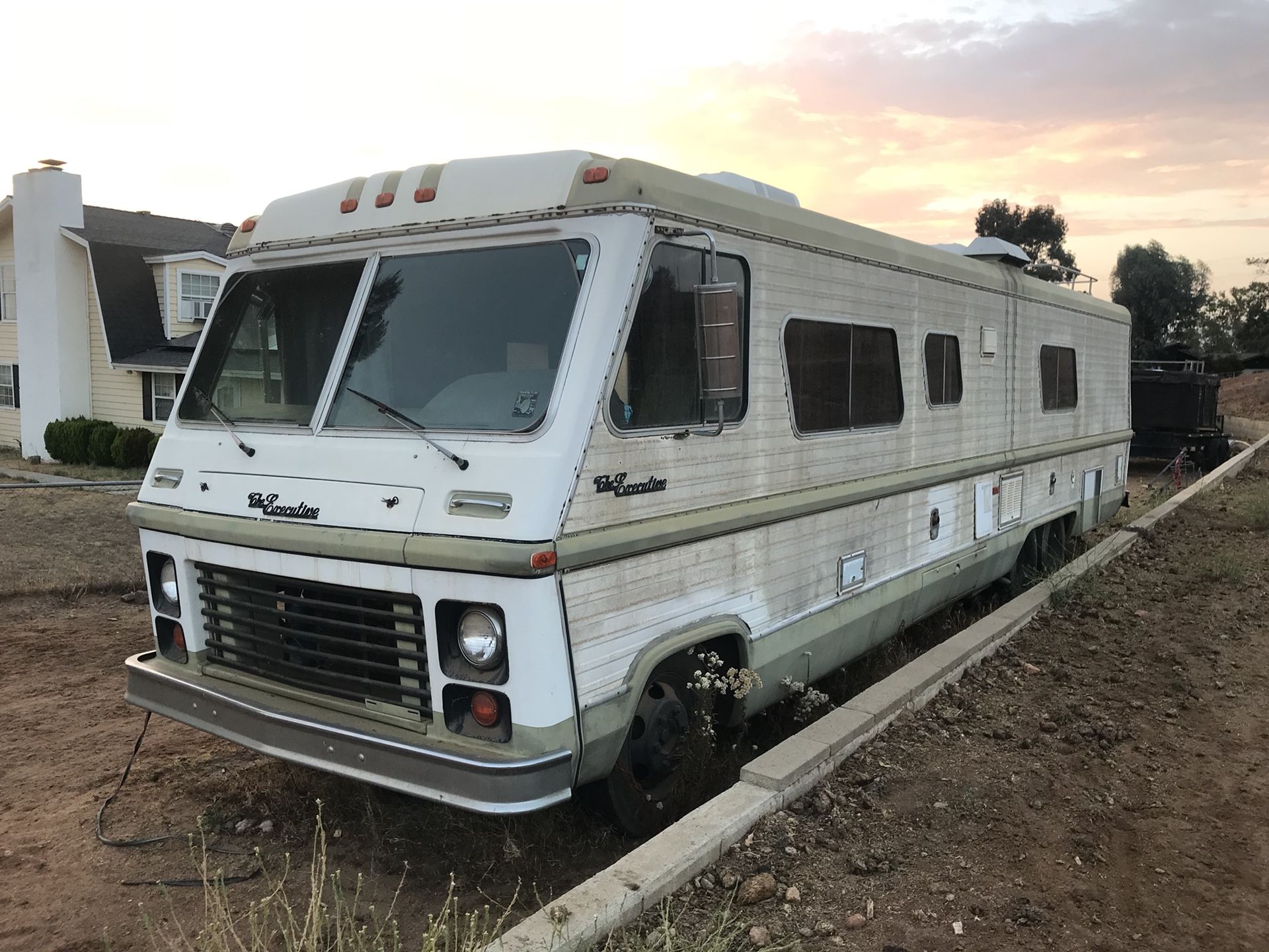 1977 Dodge Executive Motorhome RV