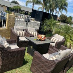 Brand New Patio Outdoor Furniture Set With Fire Pit 