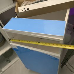 New 24” Cabinet European High Gloss White. From EUCUCINA miami. Missing  Bottom & Sides Of Drawer. Laundry Room, Kitchen Bathroom 