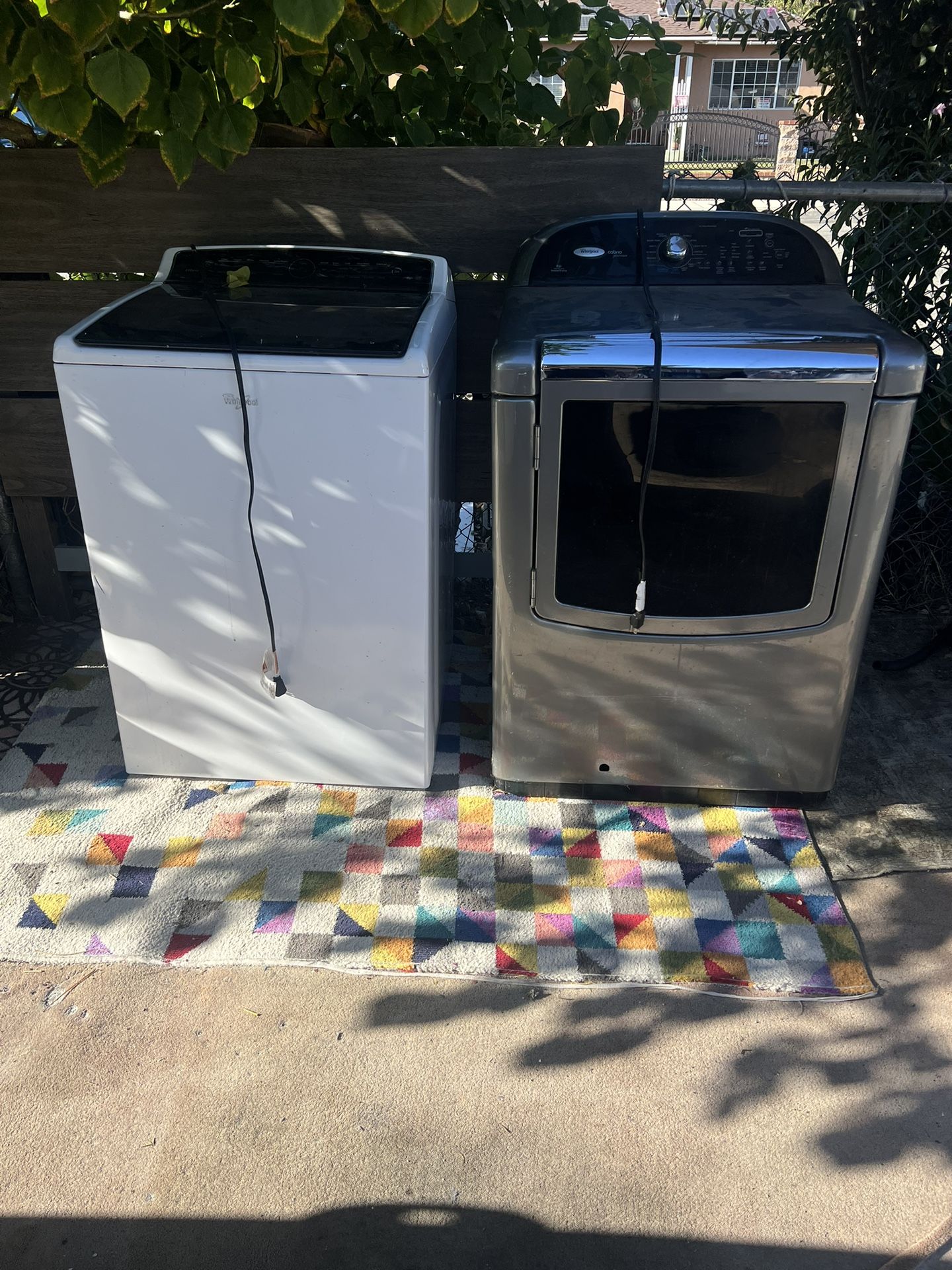 Washer And Dryer Whirlpool Pending Pick Up