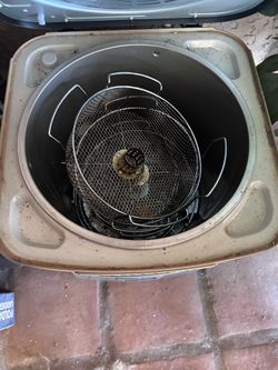 Outdoor electric air fryer with 5 baskets