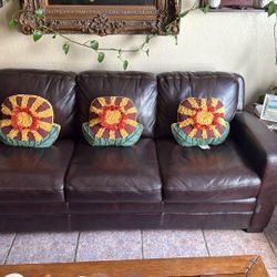 Pull out Sofa Bed (Leather)