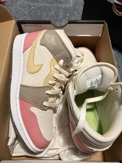 Woman’s/Youth Jordan’s