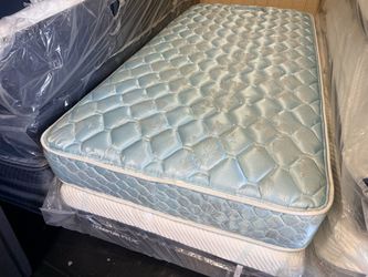 Light Blue Quilted Mattress twin