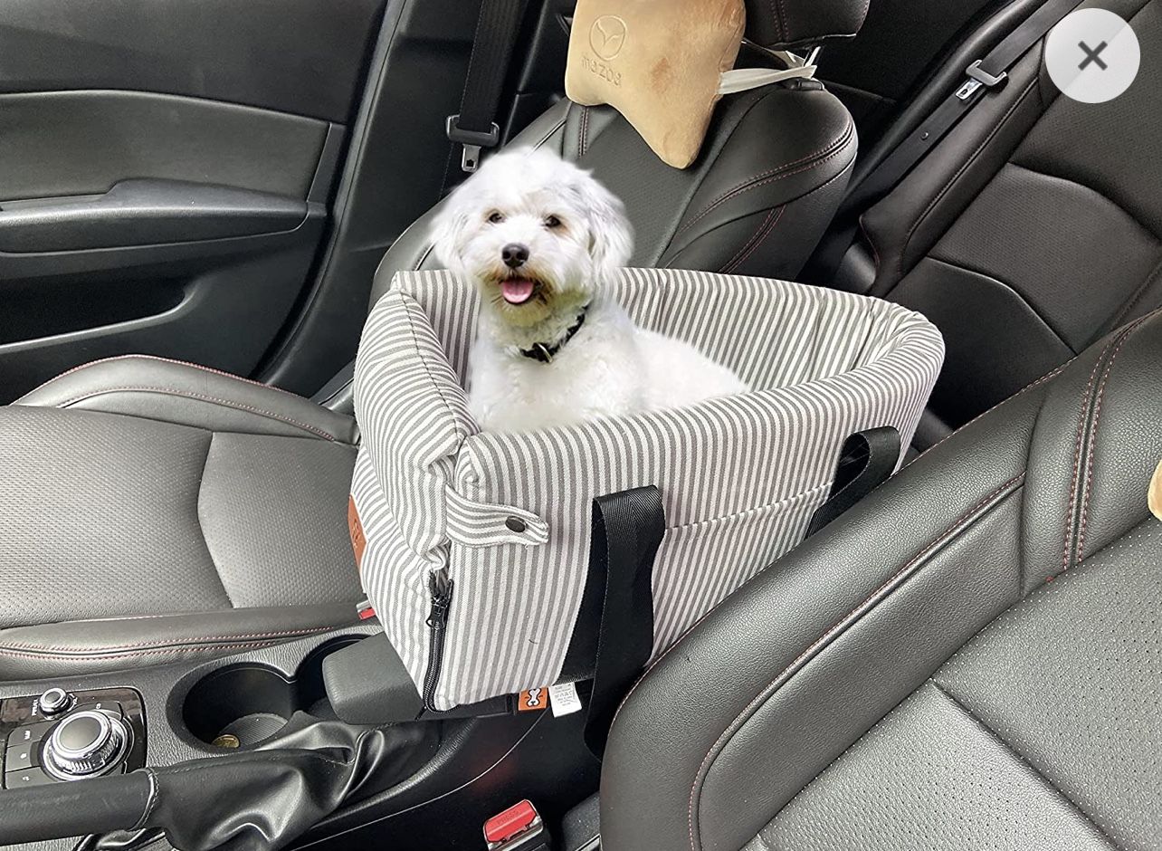 Dog Booster Seat Console Dog Car Seat Car Armrest Dog Seat Center Console Dog Pet Cat Puppy Travel Seat Suitable for Small Dogs Perfect for A Flip-top