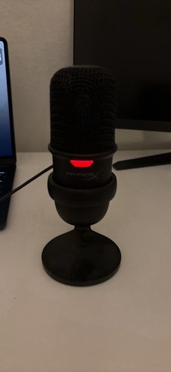 Hyperx solocast microphone