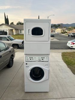 Huebsch Laundry Tower (delivery available)