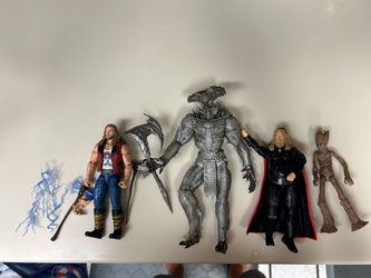 Marvel Legends Thor/Groot & DC Steppenwolf Collector Figures