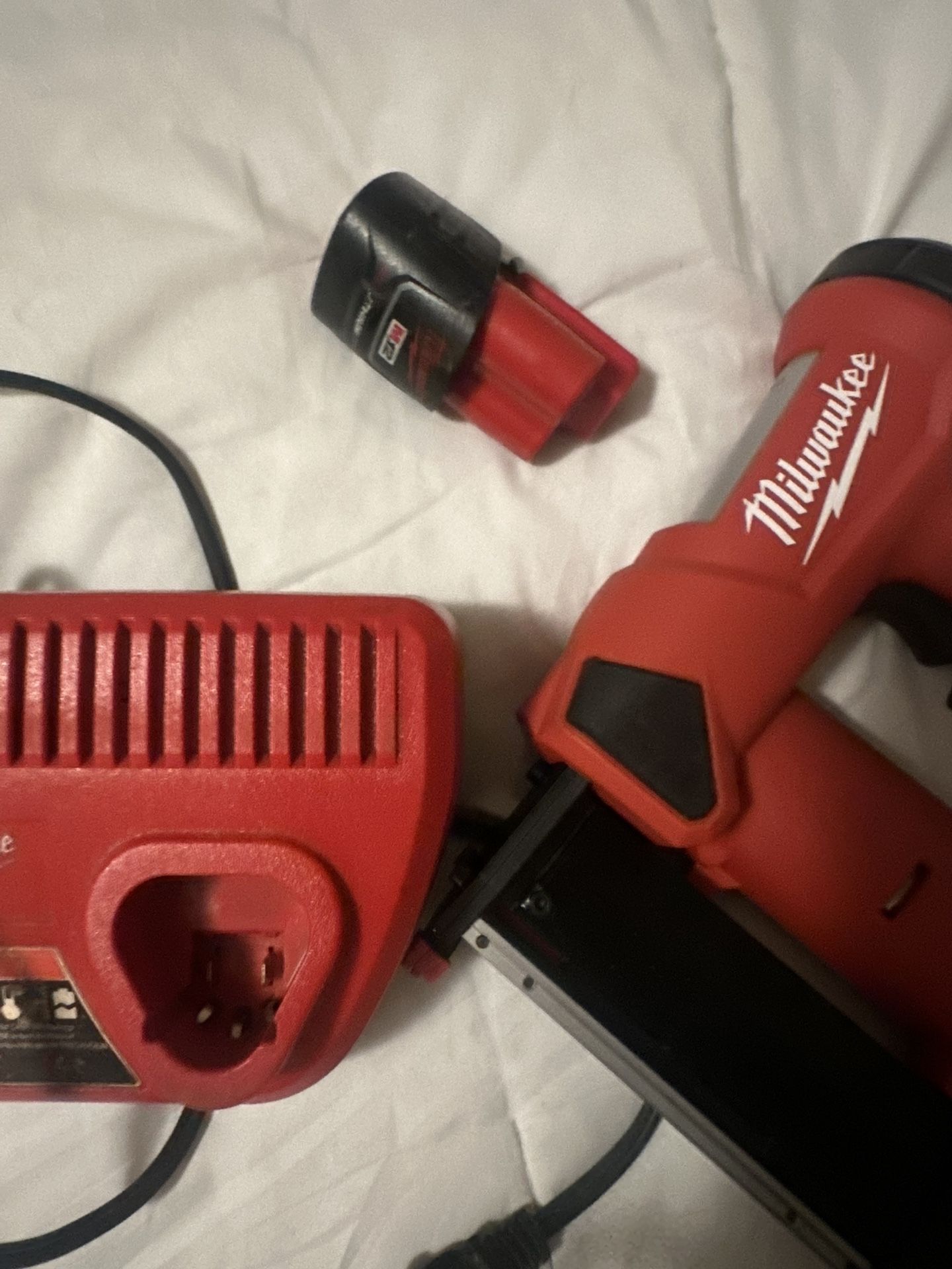 Brand New Milwaukee Pin Nailer,Battery And Charger