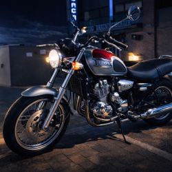 2000 Triumph Thunderbird 900