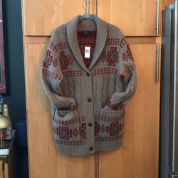 Pendleton  Woman’s Lambs wool Cable Cardigan, Medium, Loose  Fit