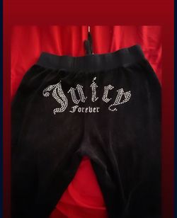 Juicy Couture X Forever 21 Sweats