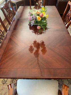 Dining Table  & 6 chairs
