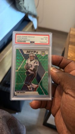 2020 Panini Mosaic Tom Brady Green Mosaic PSA 8