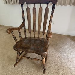 Wood Rocking Chair