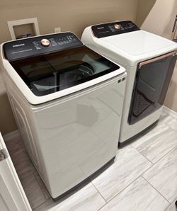 Samsung Washer And Electric Dryer