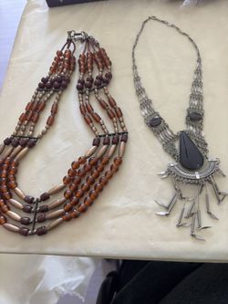 2 Vintage Necklaces 