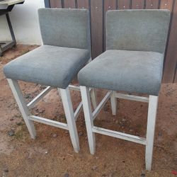 2 Stools